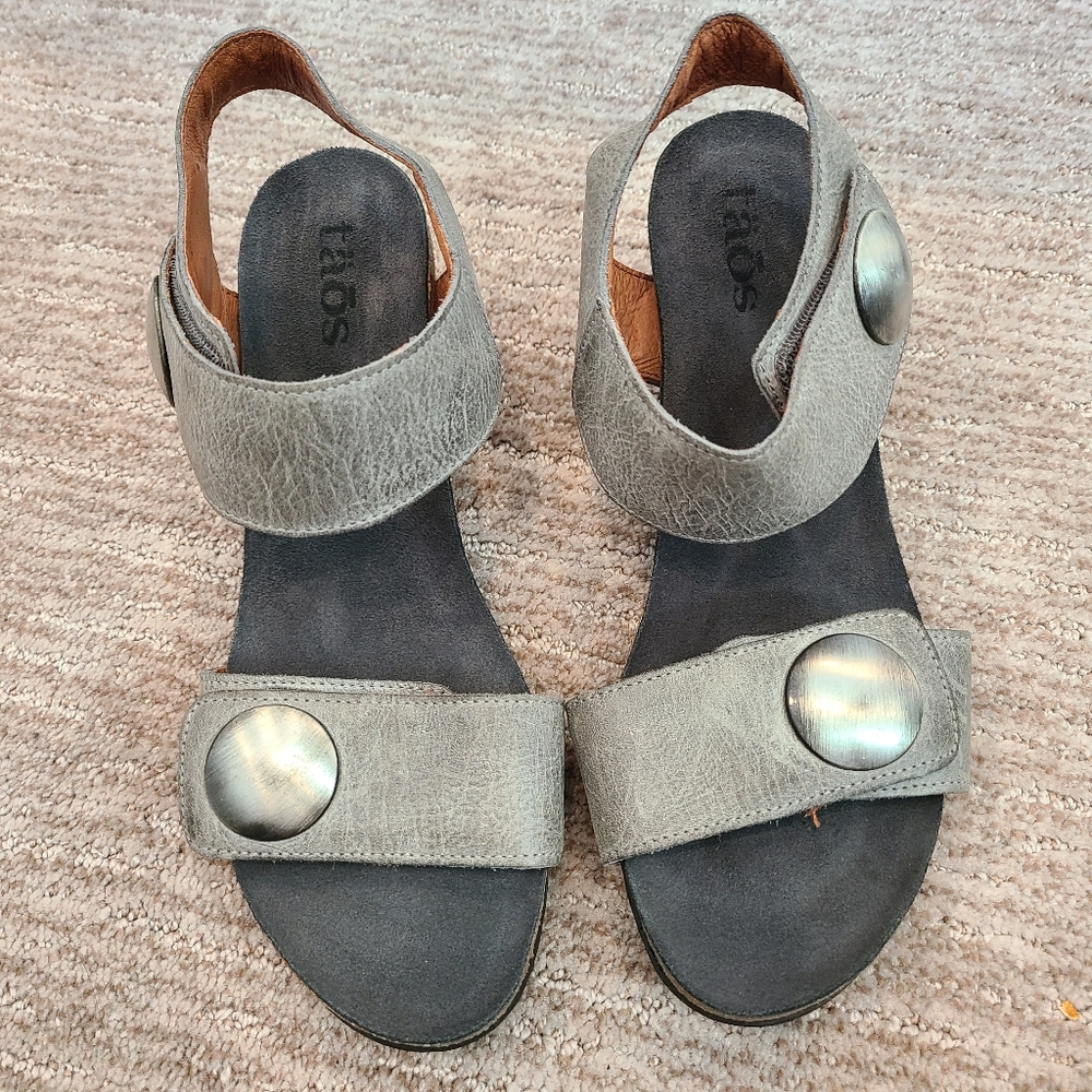 Taos sandals